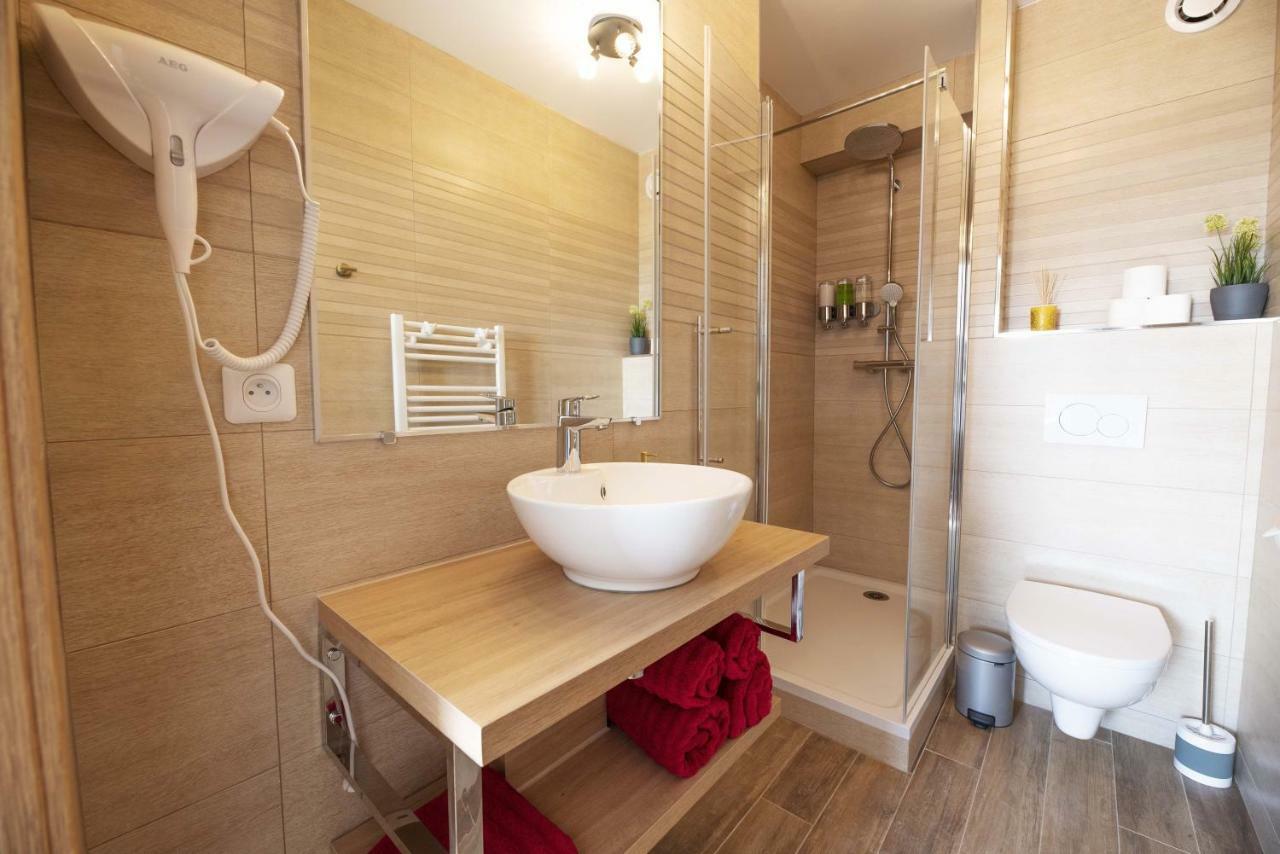 Beausoleil Studio Metro Paris Sud Le Kremlin-Bicetre Bagian luar foto
